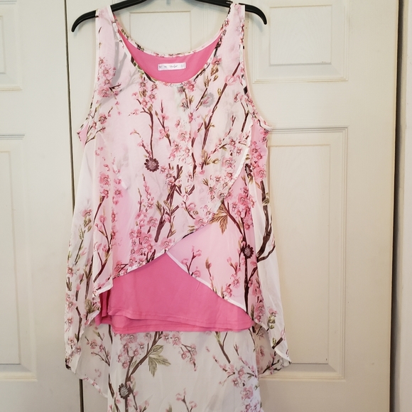 Rosegal sleeveless top - Picture 2 of 2